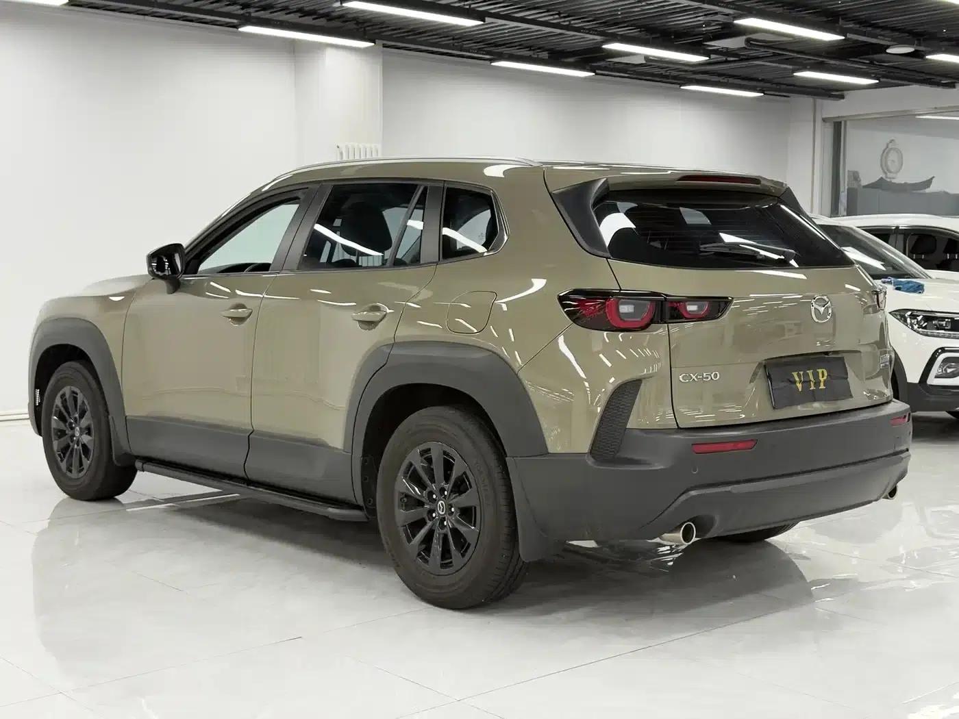 Mazda CX-50 Leading Edition 2023 2.0L — миниатюра 6