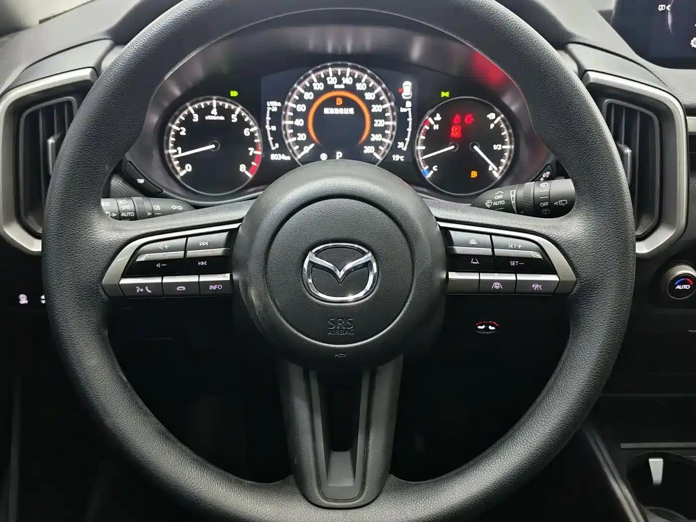 Mazda CX-50 Leading Edition 2023 2.0L — миниатюра 12