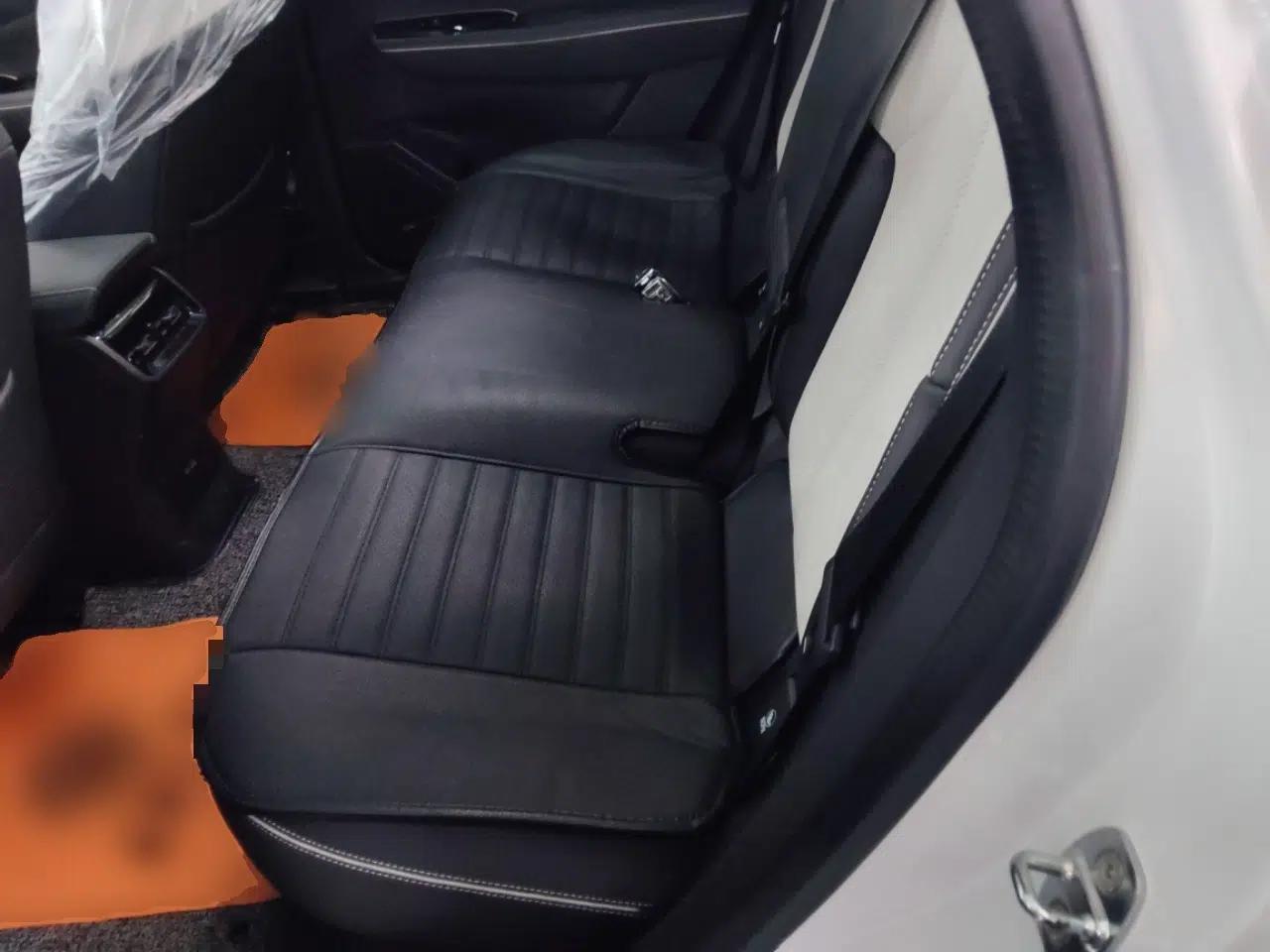 Buick E4 2023 GS Edition — миниатюра 20