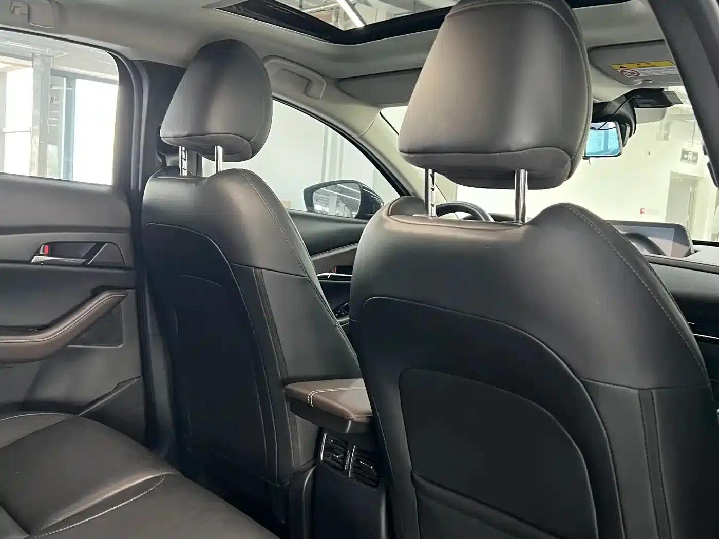 Mazda CX-30 2021 2.0L Automatic Comfort Edition — миниатюра 13