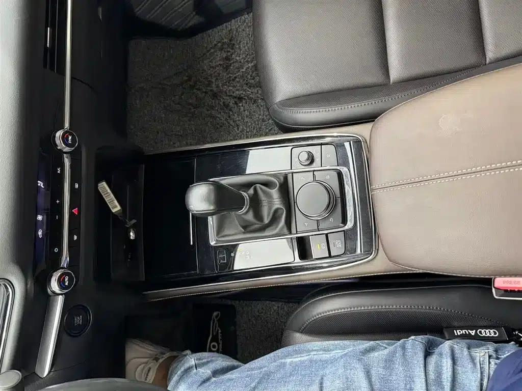 Mazda CX-30 2022 2.0L Automatic Premium Edition — миниатюра 13