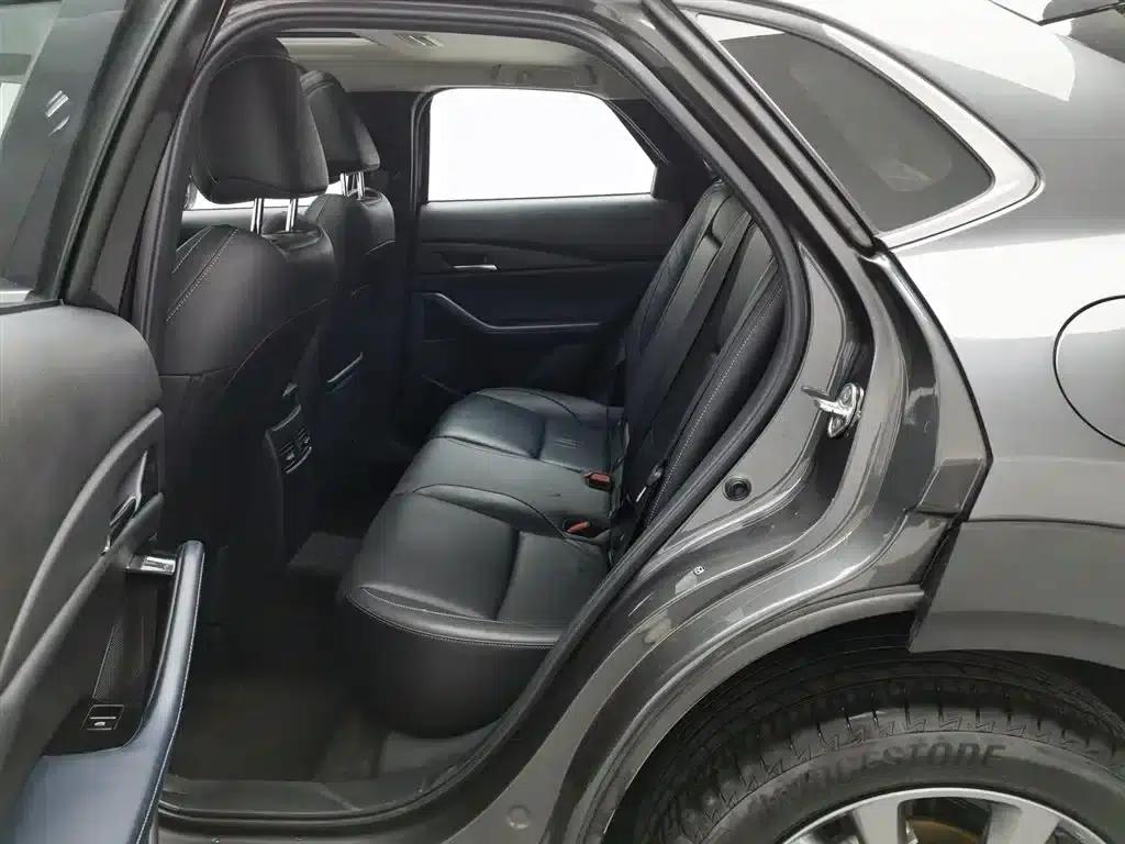 Mazda CX-30 2020 2.0L Automatic Comfort Edition — миниатюра 15
