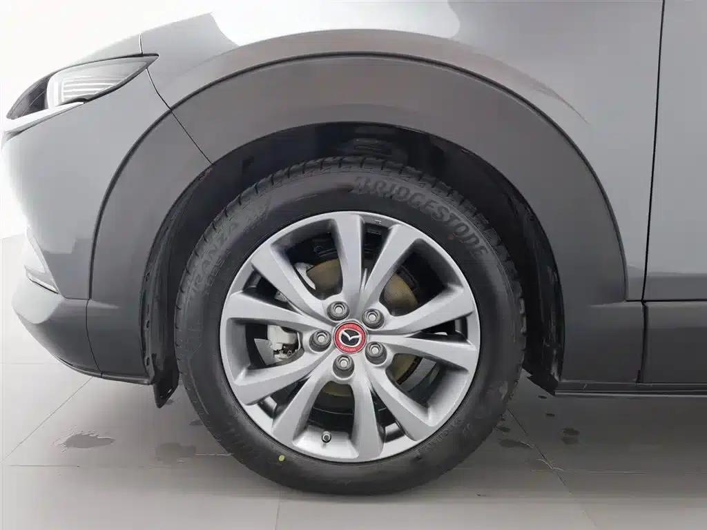 Mazda CX-30 2020 2.0L Automatic Comfort Edition — миниатюра 17