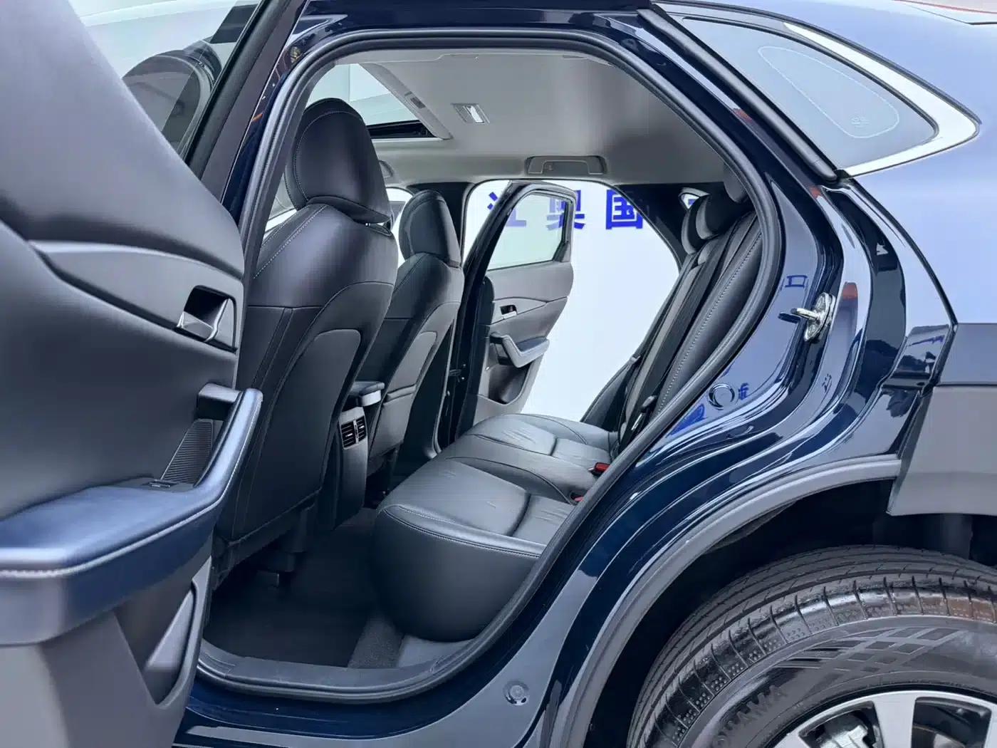 Mazda CX-30 2021 2.0L Automatic Premium Edition — миниатюра 13