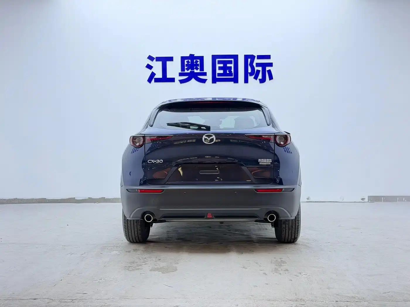 Mazda CX-30 2021 2.0L Automatic Premium Edition — миниатюра 21