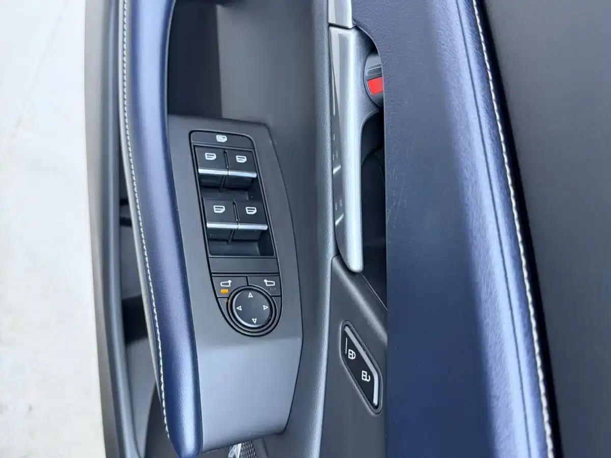 Mazda CX-30 2021 2.0L Automatic Premium Edition — миниатюра 4