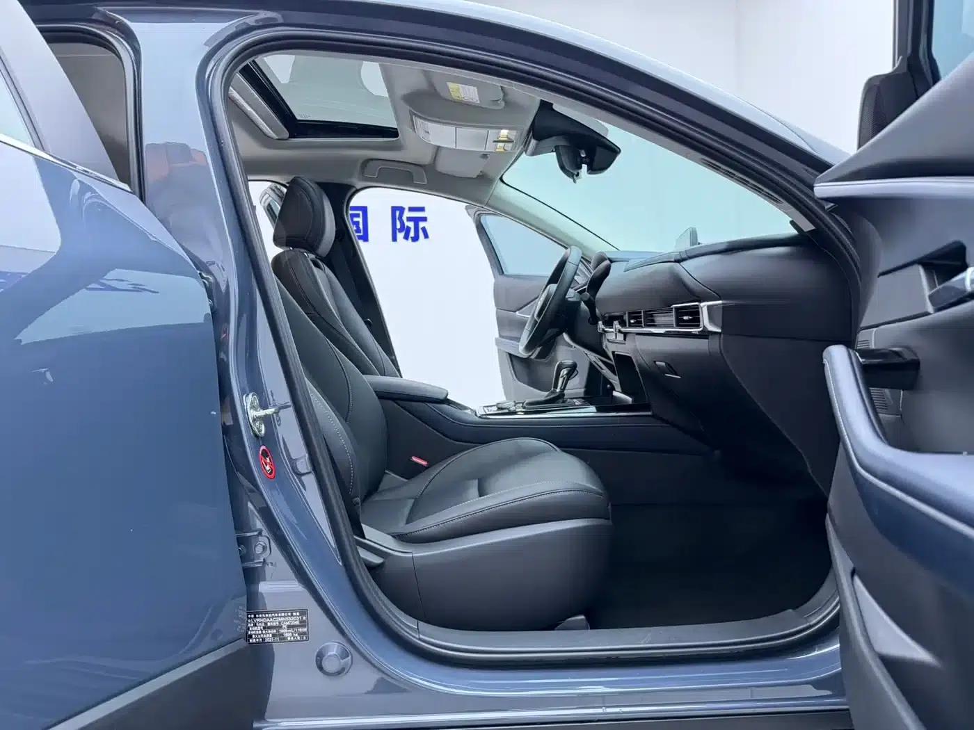 Mazda CX-30 2021 2.0L Automatic Premium Edition — миниатюра 11