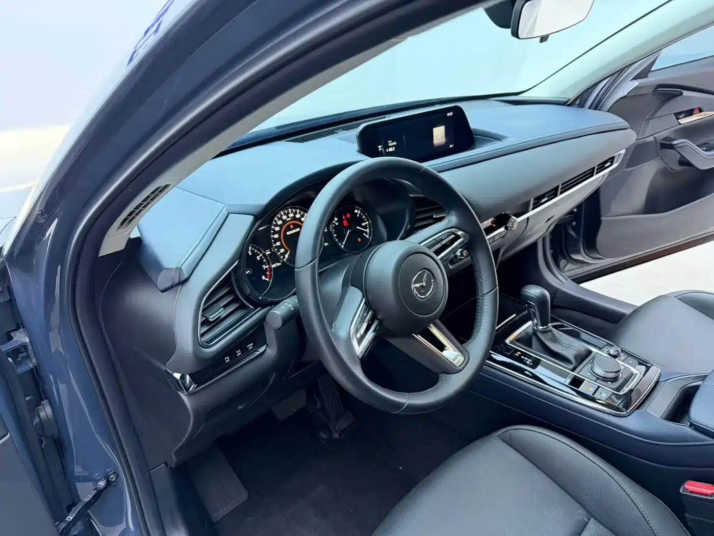 Mazda CX-30 2021 2.0L Automatic Premium Edition — миниатюра 13