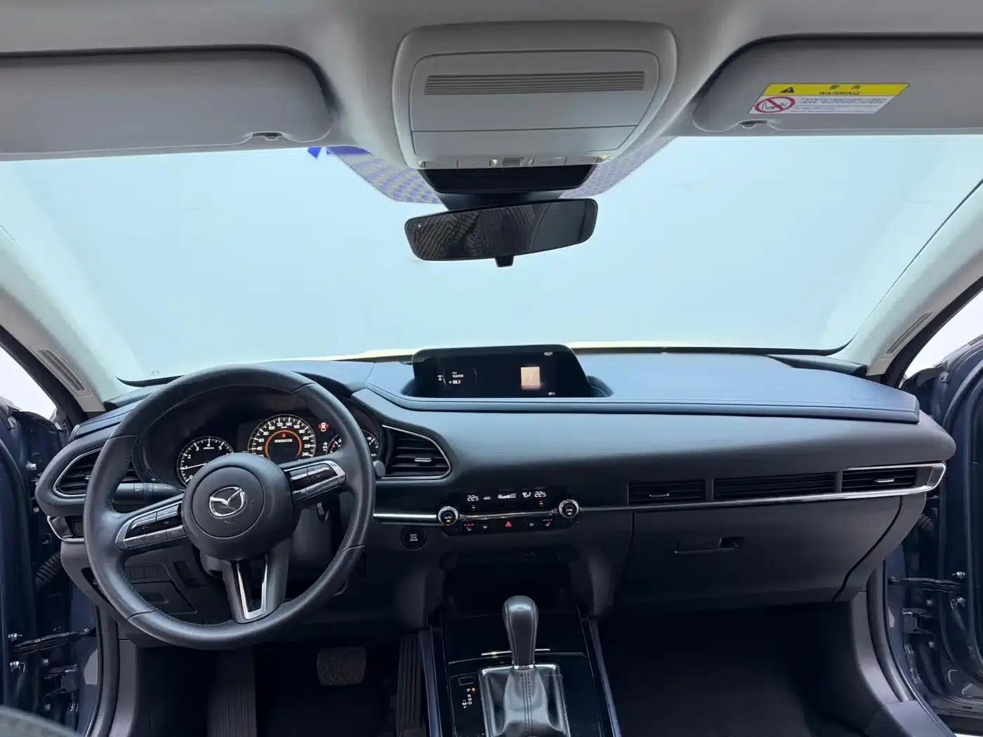 Mazda CX-30 2021 2.0L Automatic Premium Edition — миниатюра 16