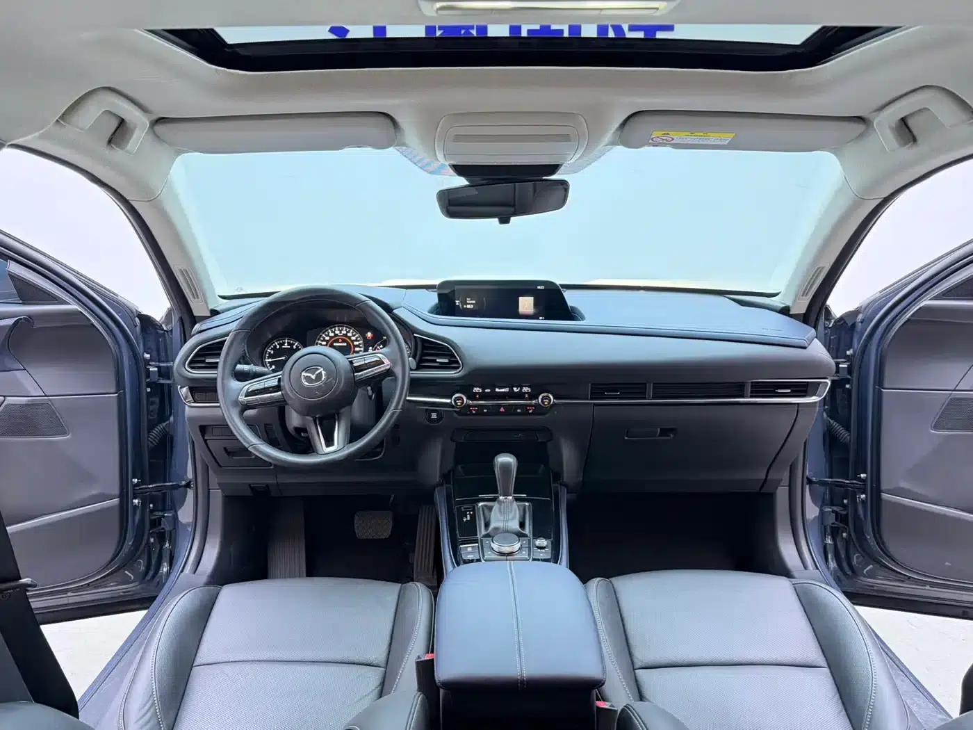 Mazda CX-30 2021 2.0L Automatic Premium Edition — миниатюра 17