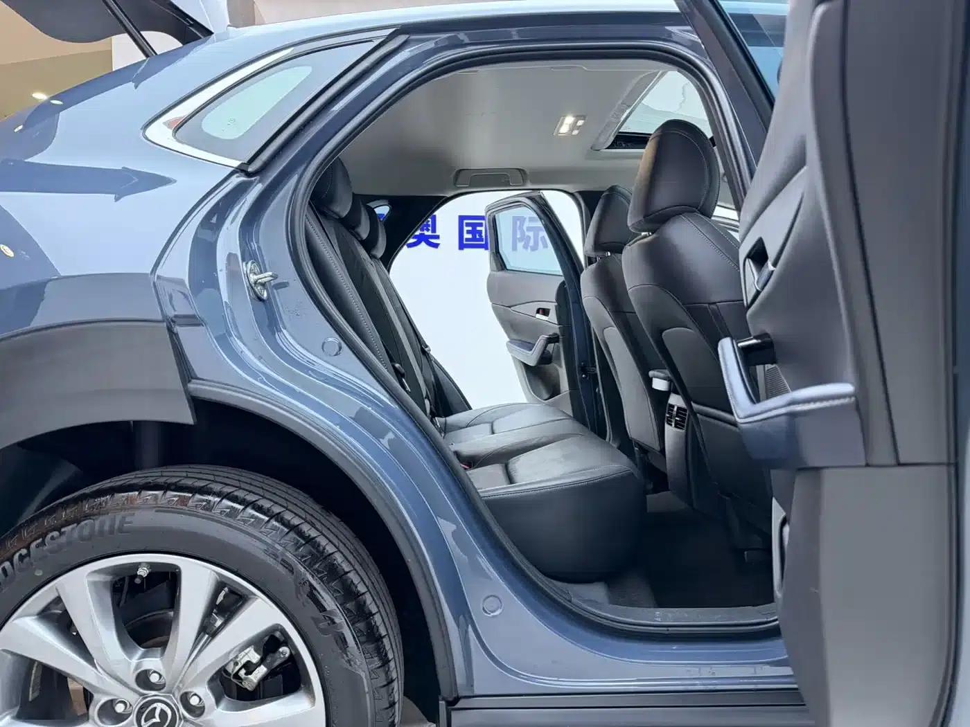 Mazda CX-30 2021 2.0L Automatic Premium Edition — миниатюра 18