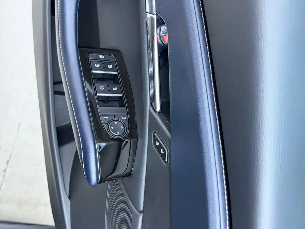 Mazda CX-30 2021 2.0L Automatic Premium Edition — миниатюра 4