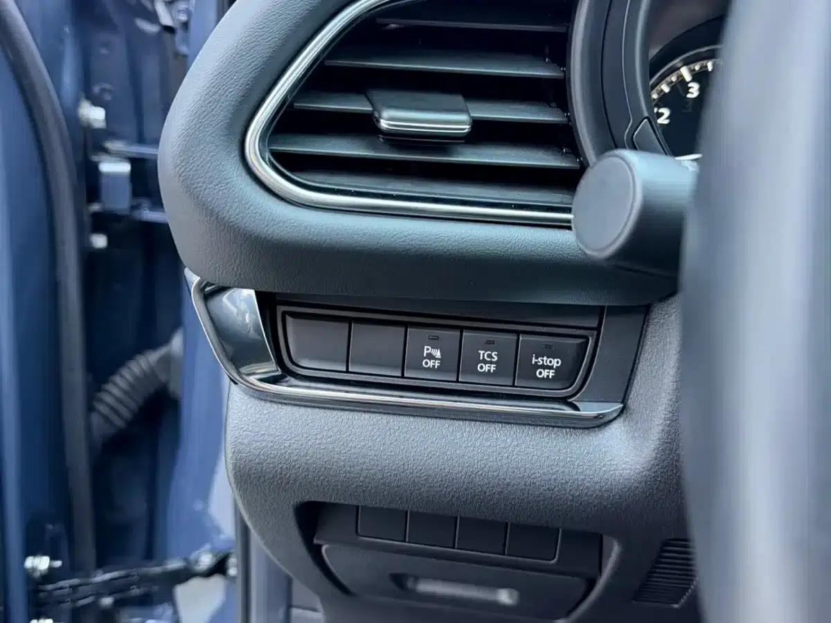 Mazda CX-30 2021 2.0L Automatic Premium Edition — миниатюра 6