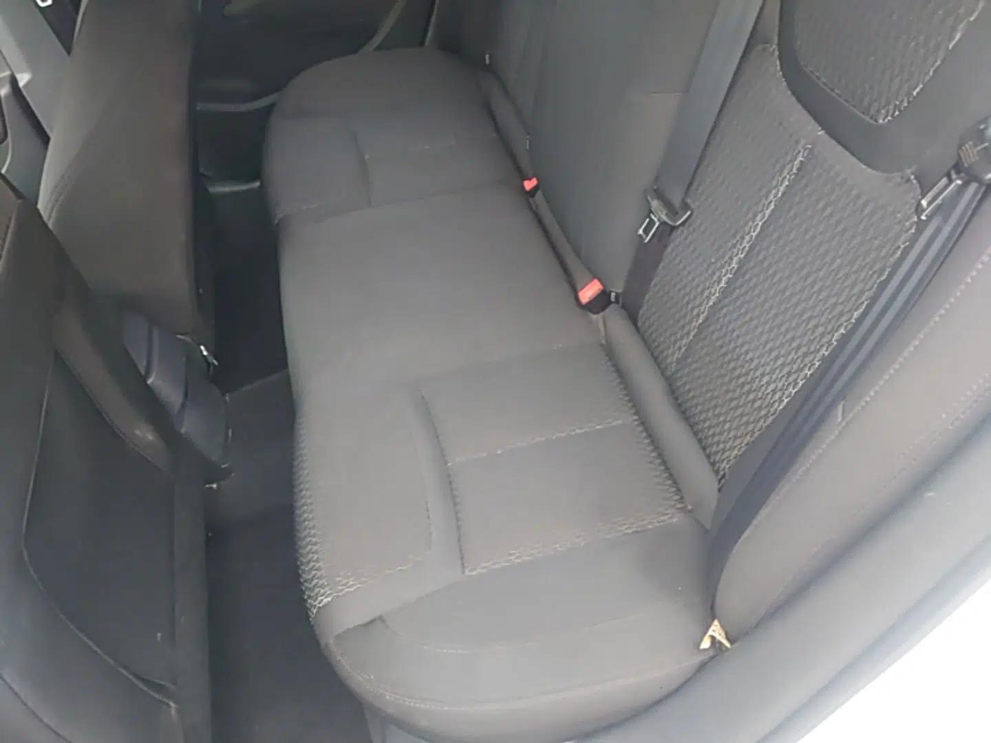 Peugeot 308 2014 Enjoy Edition Classic 1.6L Automatic Premium Model — миниатюра 20