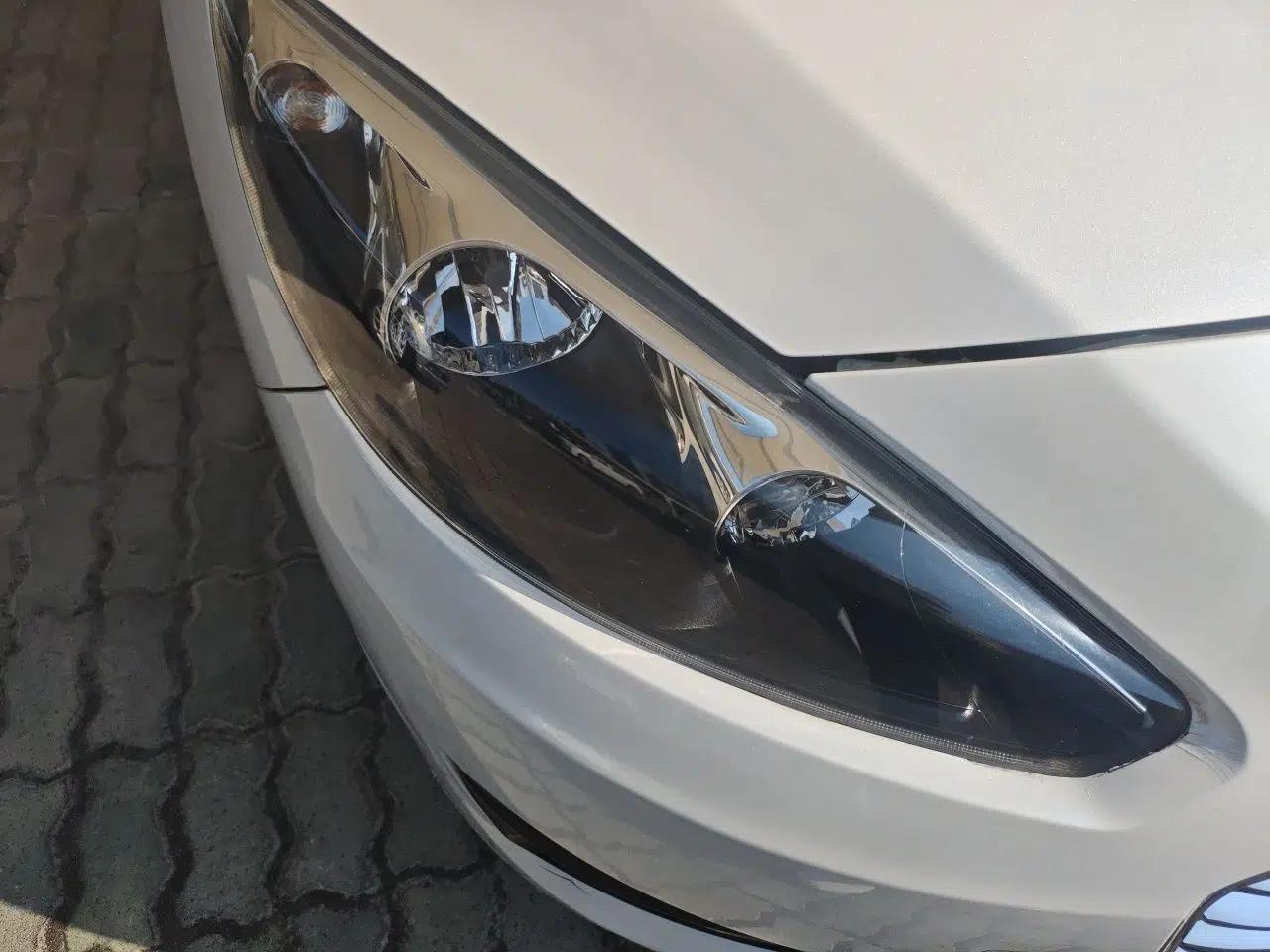 Peugeot 308 2014 Enjoy Edition Classic 1.6L Automatic Premium Model — миниатюра 7