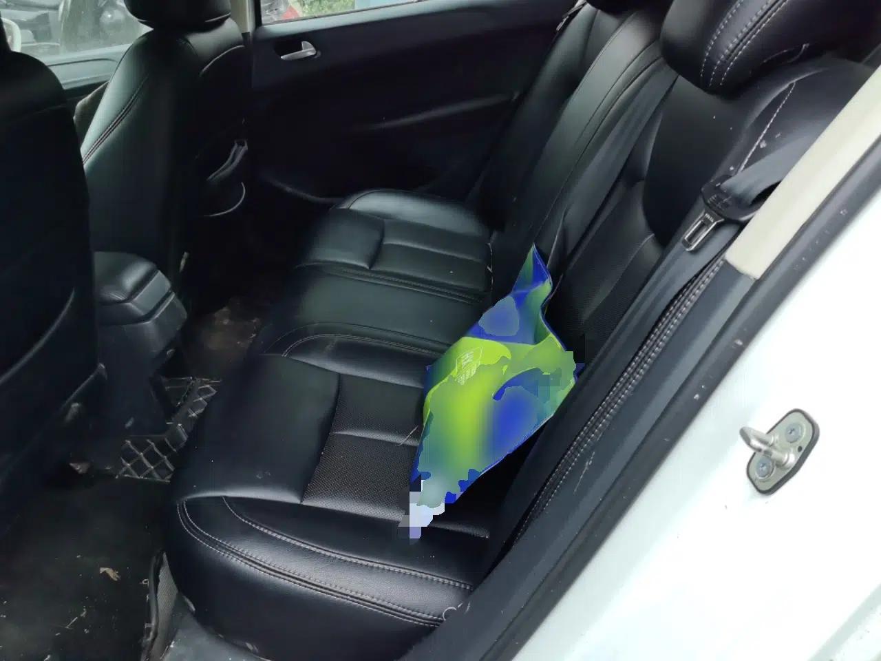 Peugeot 308 2013 1.6L Automatic YouShang Model — миниатюра 18