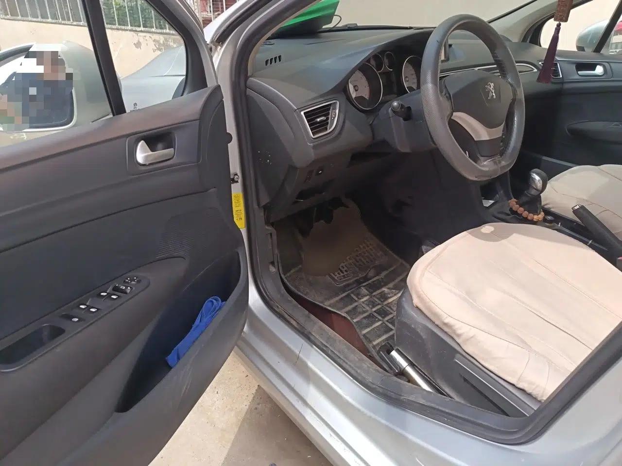 Peugeot 308 2013 1.6L Manual YouShang Model — миниатюра 17