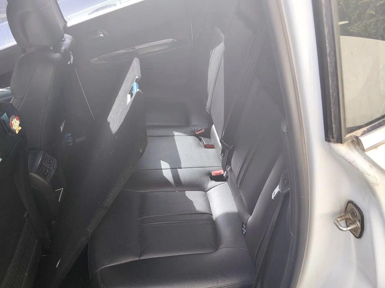 Peugeot 3008 2015 2.0L Automatic Trend Edition — миниатюра 14