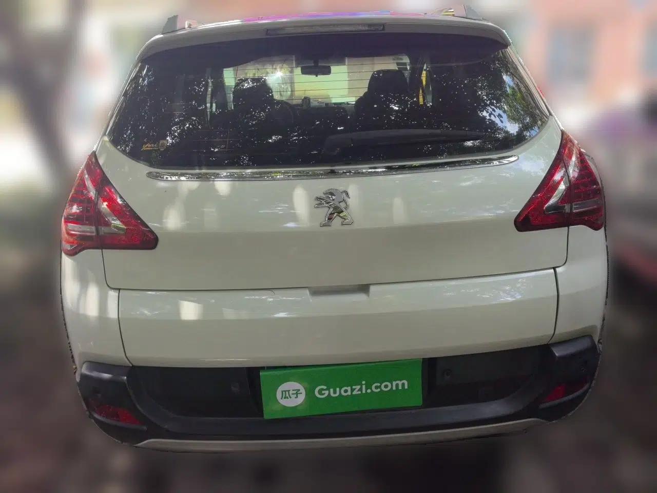 Peugeot 3008 2015 2.0L Automatic Classic Edition — миниатюра 5