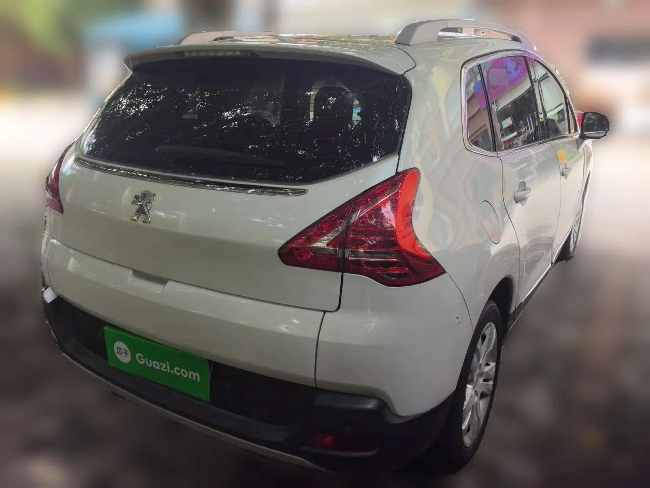 Peugeot 3008 2015 2.0L Automatic Classic Edition — миниатюра 6