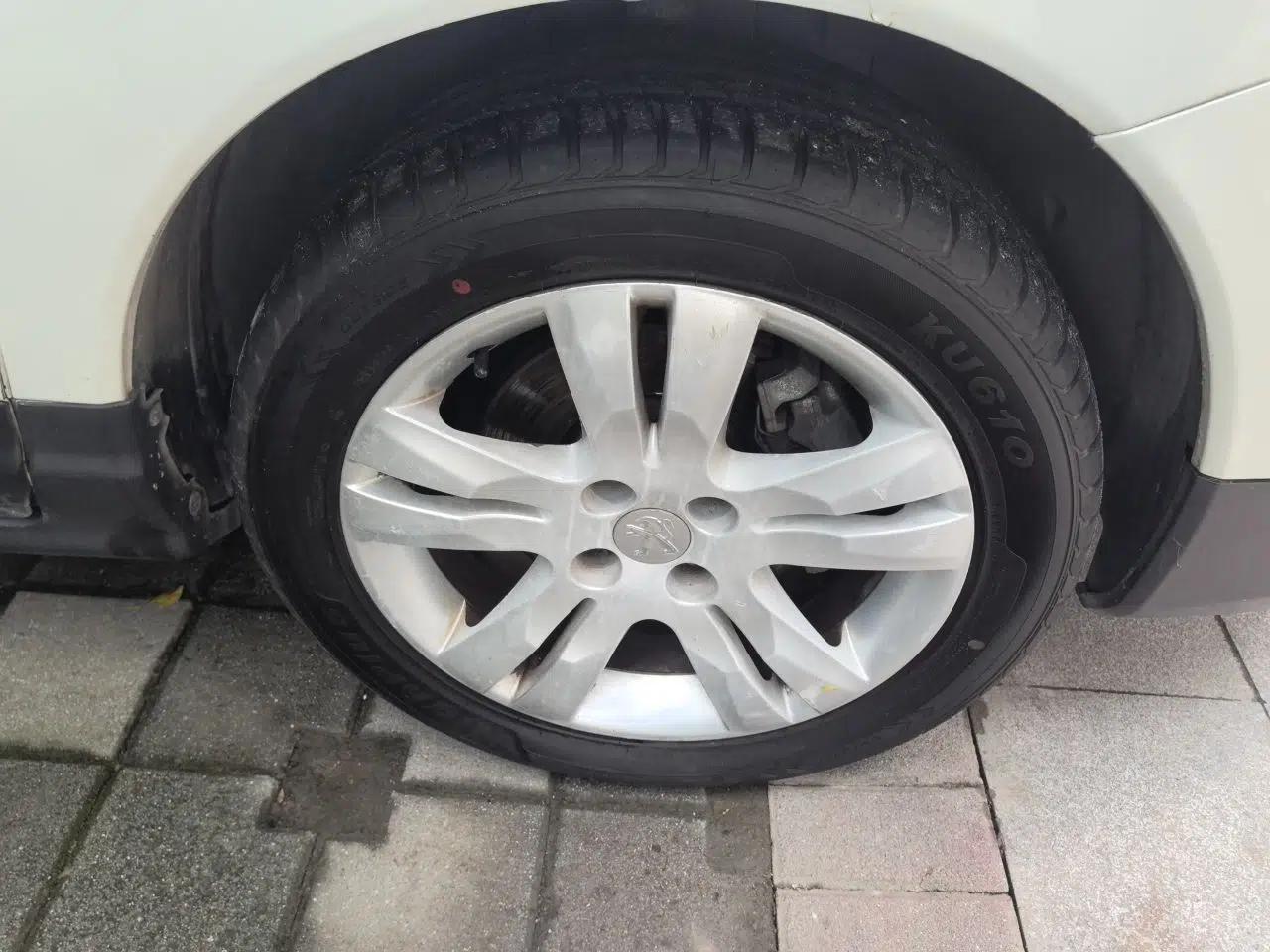 Peugeot 3008 2015 2.0L Automatic Classic Edition — миниатюра 8