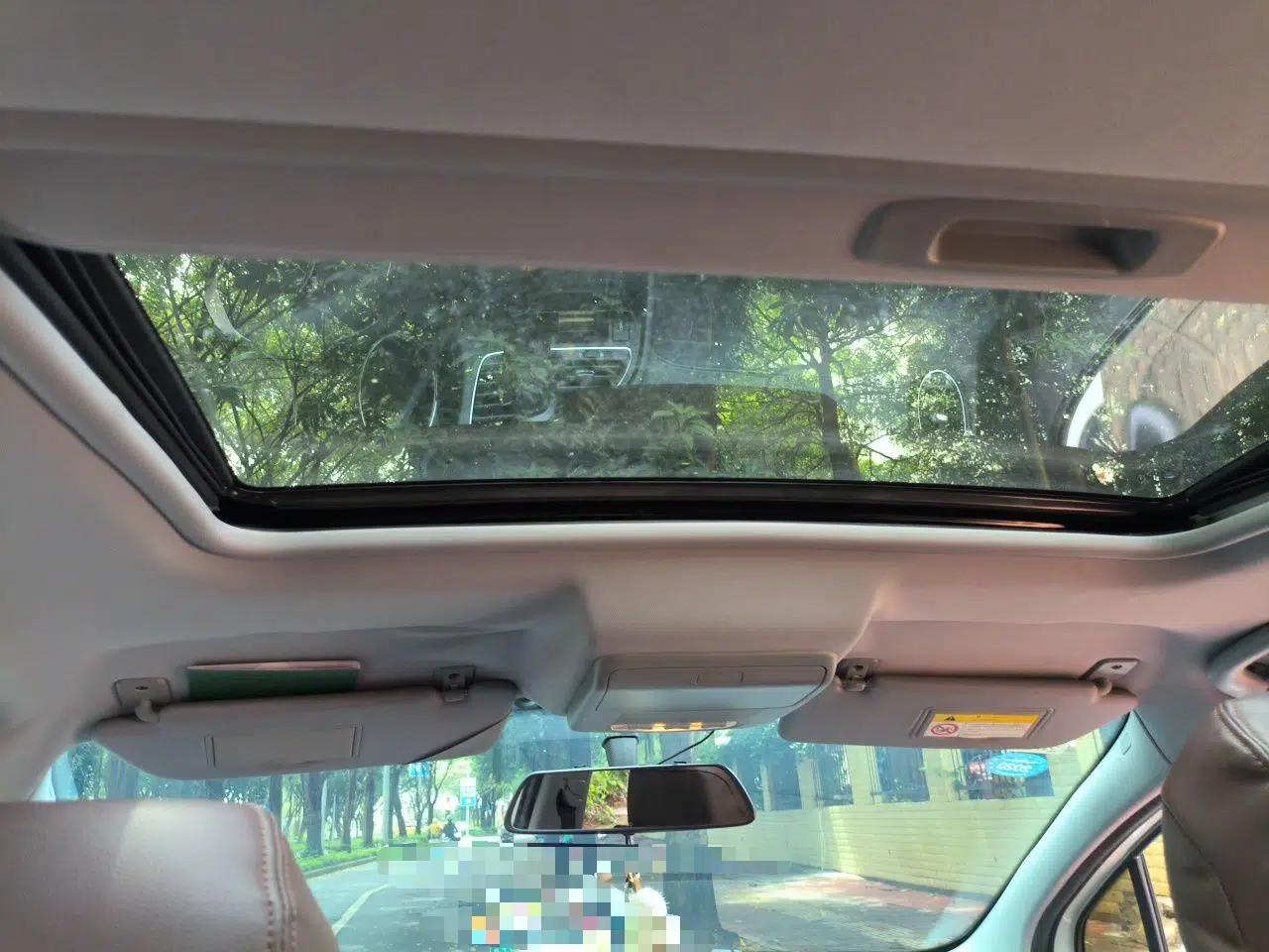 Peugeot 3008 2015 1.6THP Automatic Classic Edition — миниатюра 19