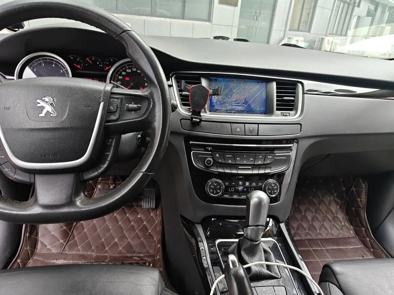 Peugeot 508 2013 2.0L 2nd Anniversary Edition Automatic Smart Enjoyment Version — миниатюра 10