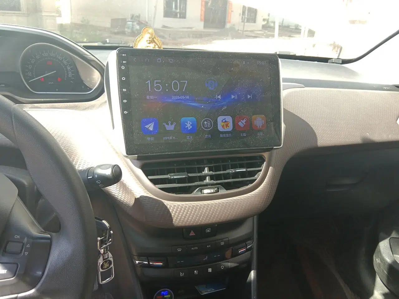 Peugeot 2008 2015 1.6THP Automatic Fashion Edition — миниатюра 14