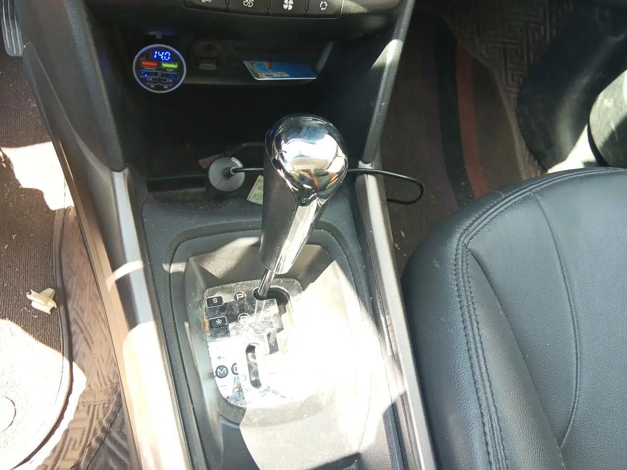 Peugeot 2008 2015 1.6THP Automatic Fashion Edition — миниатюра 15