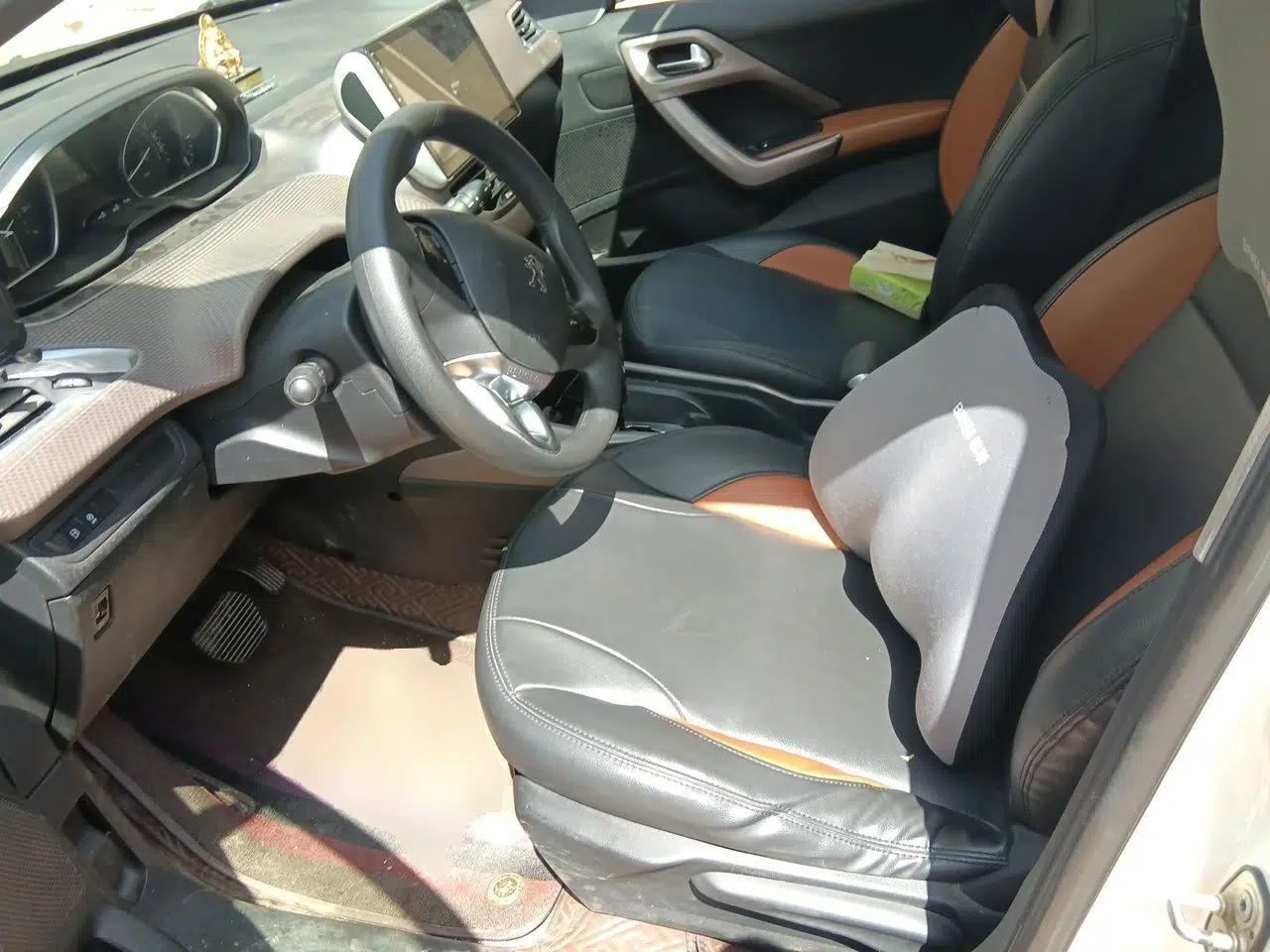 Peugeot 2008 2015 1.6THP Automatic Fashion Edition — миниатюра 16