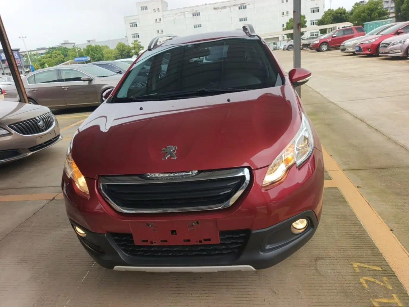 Peugeot 2008 2014 1.6L Automatic Trend Edition — миниатюра 2