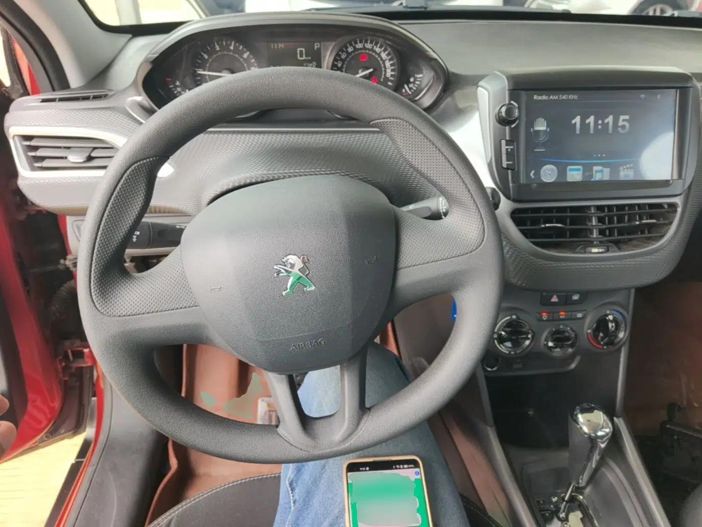 Peugeot 2008 2014 1.6L Automatic Trend Edition — миниатюра 13