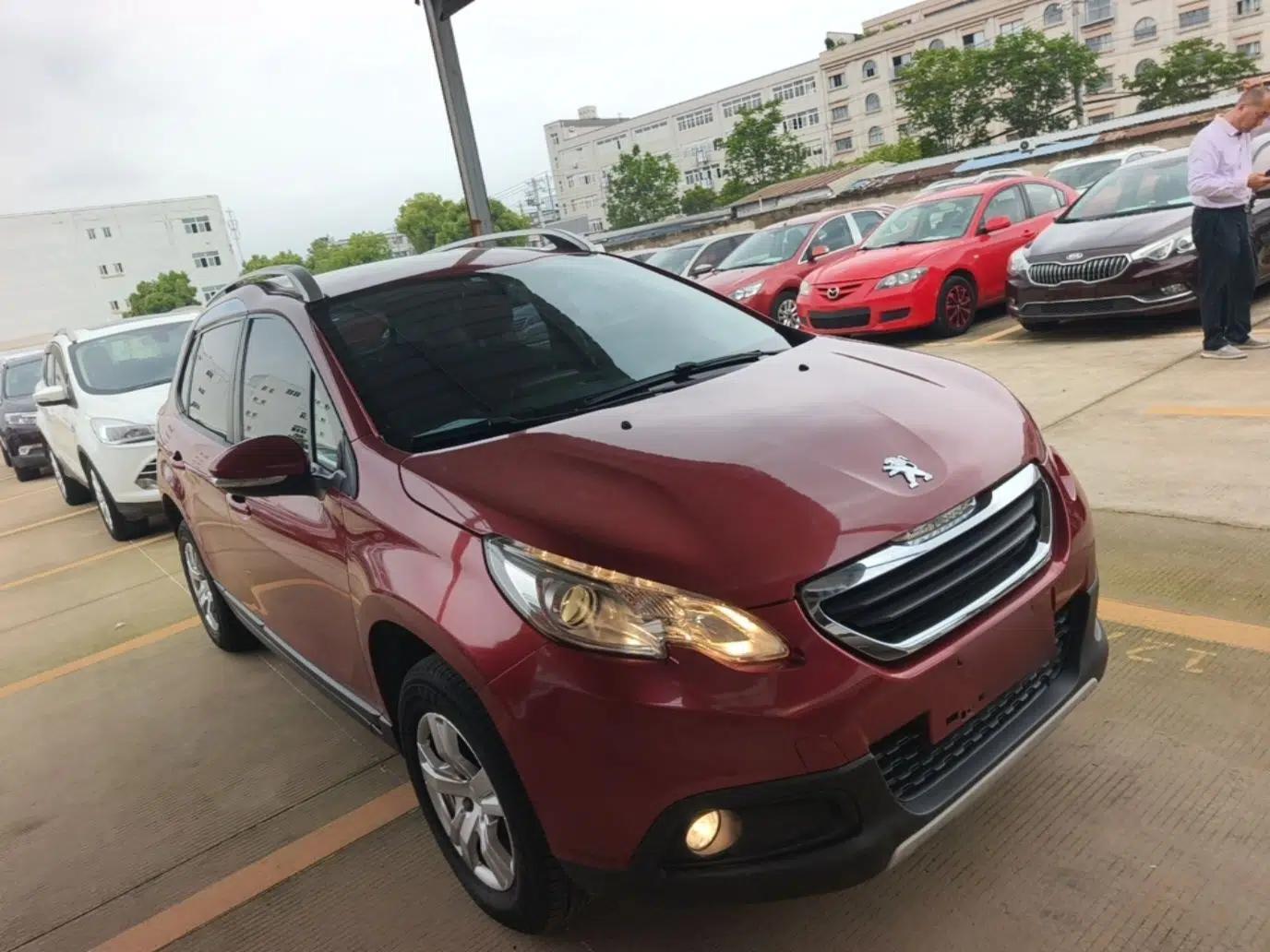 Peugeot 2008 2014 1.6L Automatic Trend Edition — миниатюра 3