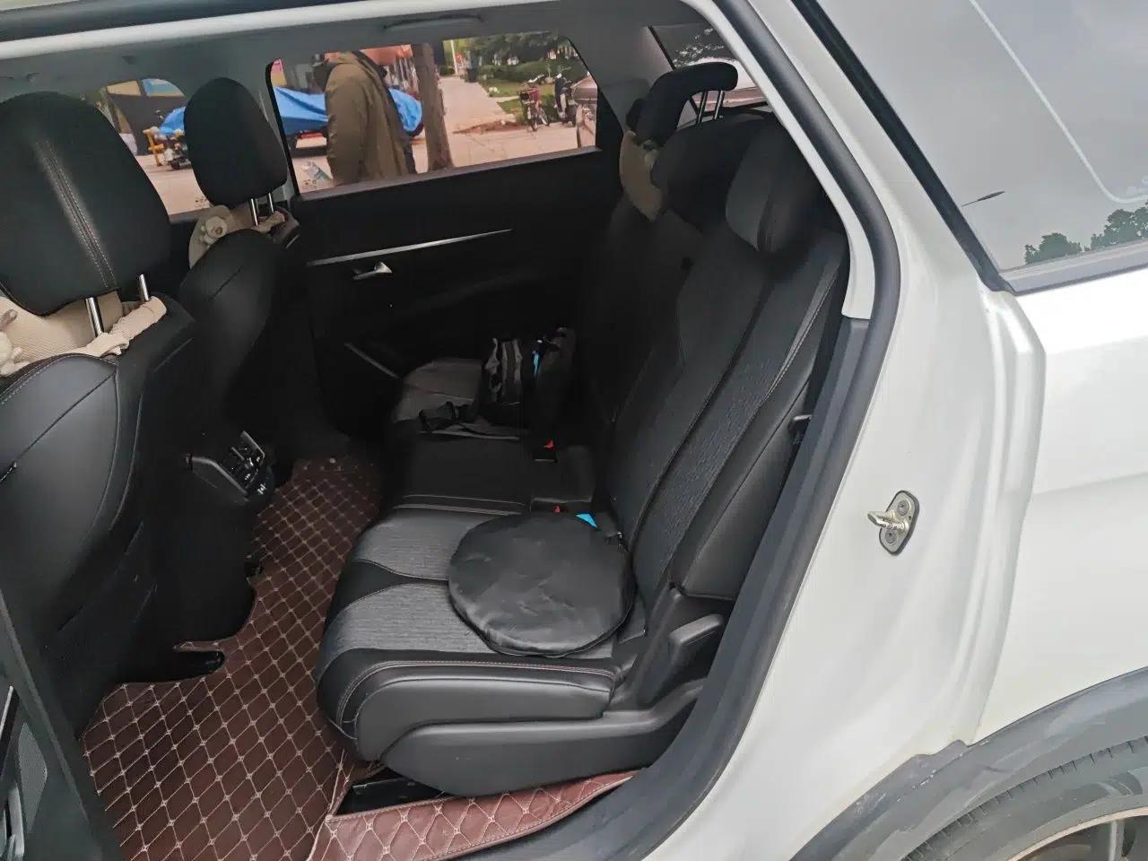 Peugeot 5008 2017 380THP 7-Seater Elite Edition — миниатюра 18