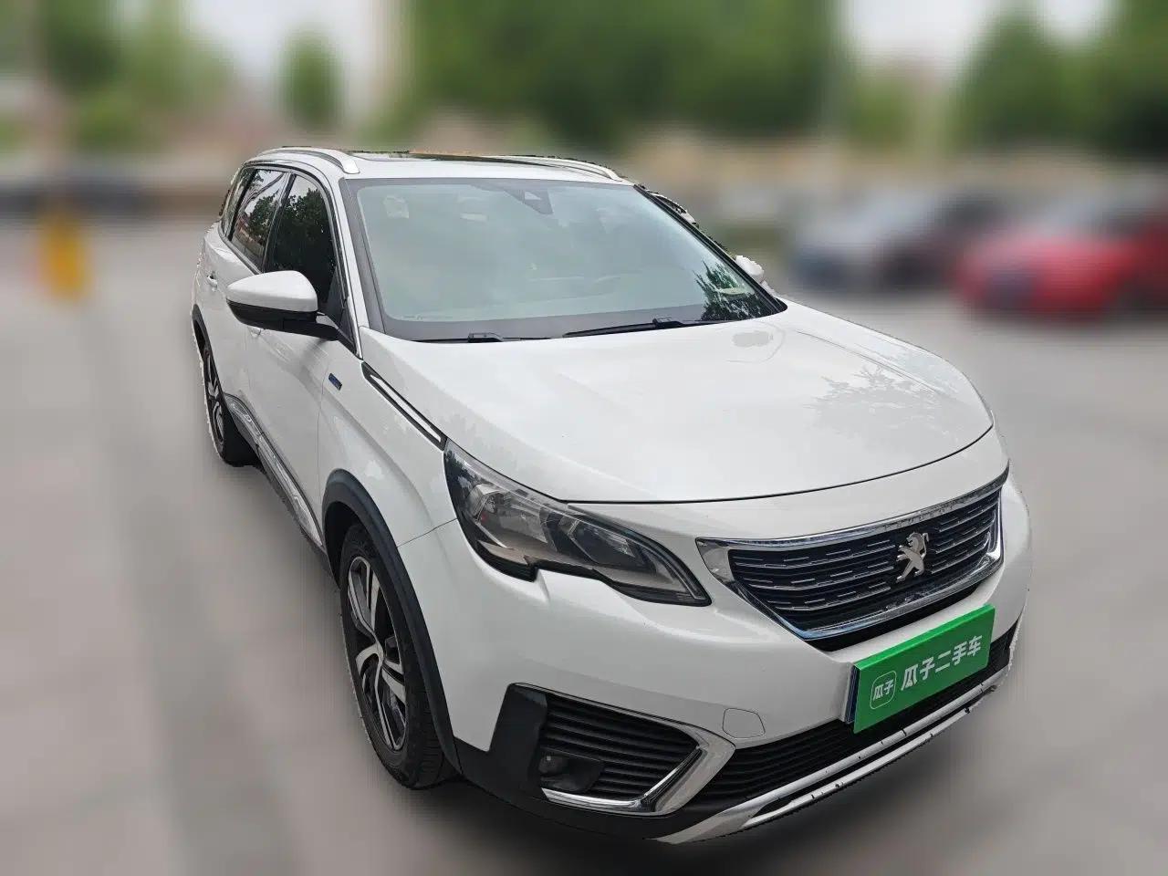 Peugeot 5008 2017 380THP 7-Seater Elite Edition — миниатюра 3