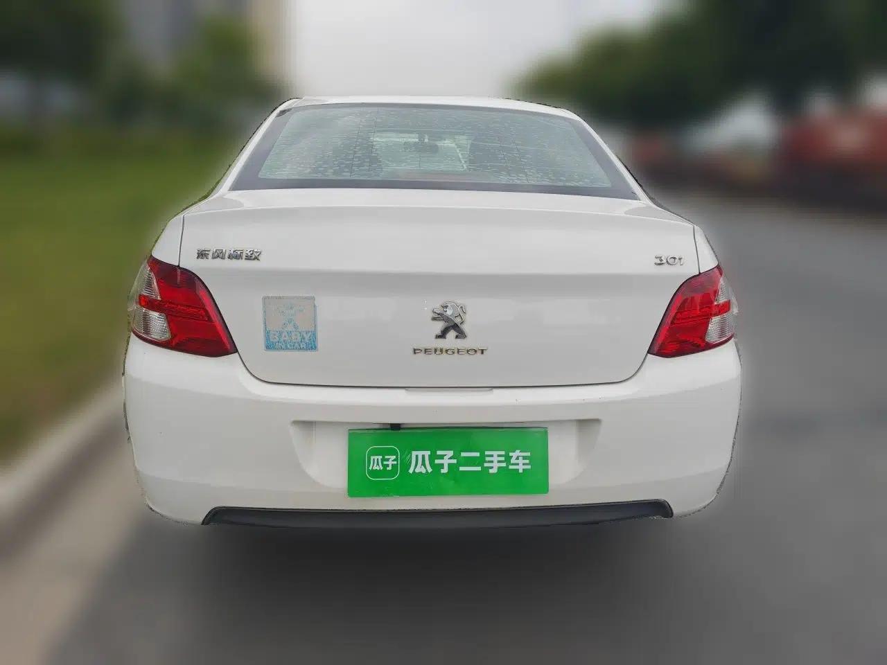 Peugeot 301 2014 1.6L Automatic Comfort Edition — миниатюра 5