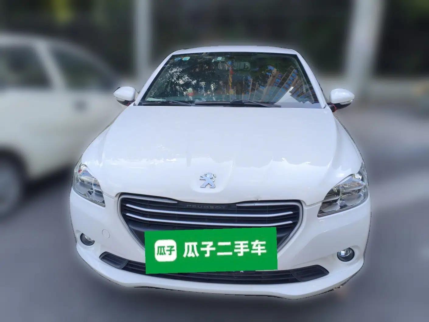 Peugeot 301 2016 1.6L Manual Comfort Edition — миниатюра 2