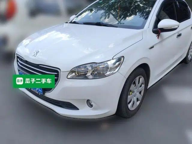 Peugeot 301 2016 1.6L Manual Comfort Edition