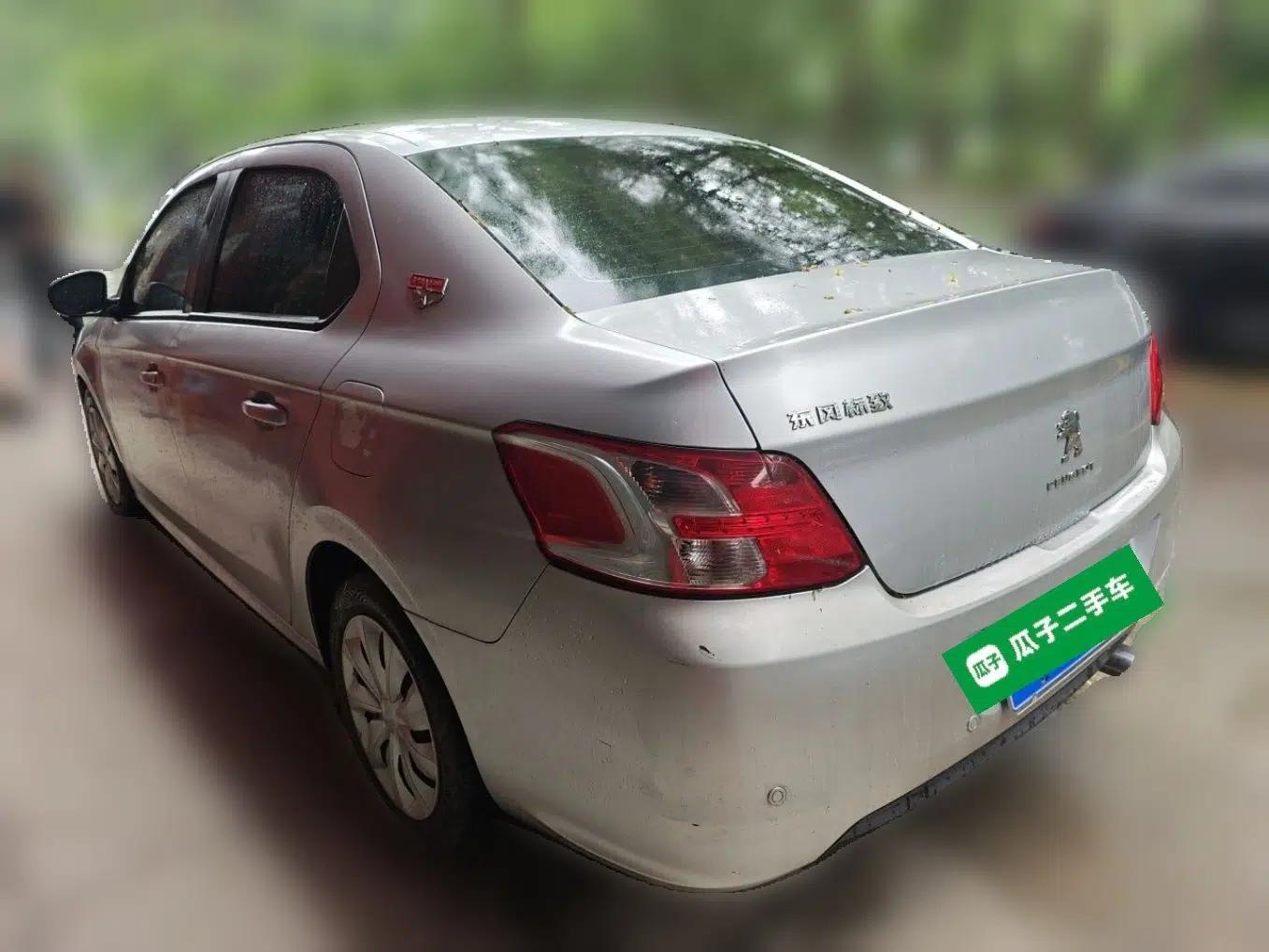 Peugeot 301 2014 1.6L Automatic Comfort Edition — миниатюра 4
