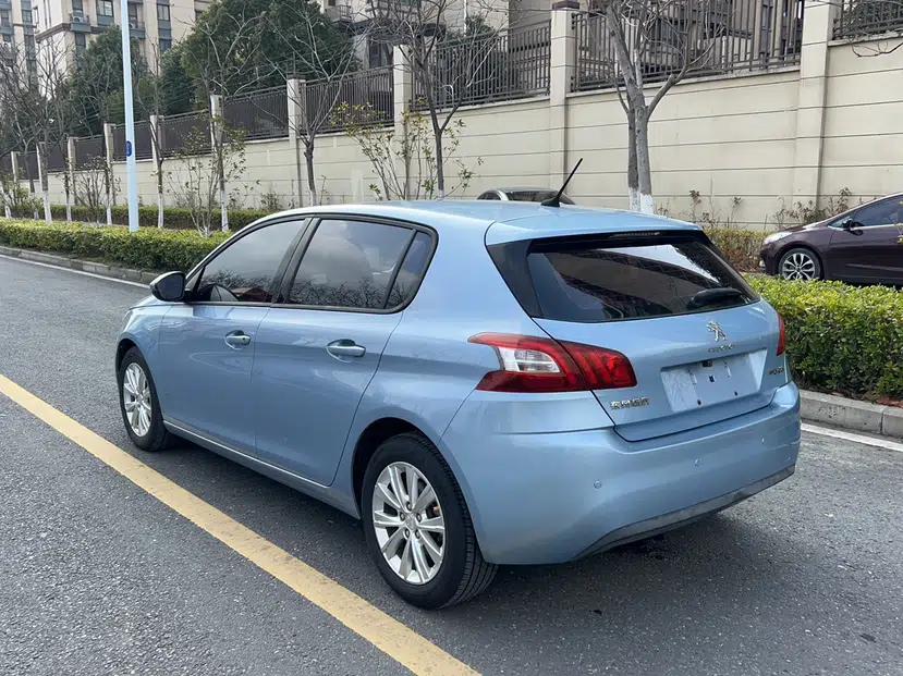 Peugeot 308S 2015 1.2T Automatic Shangchi Edition — миниатюра 3