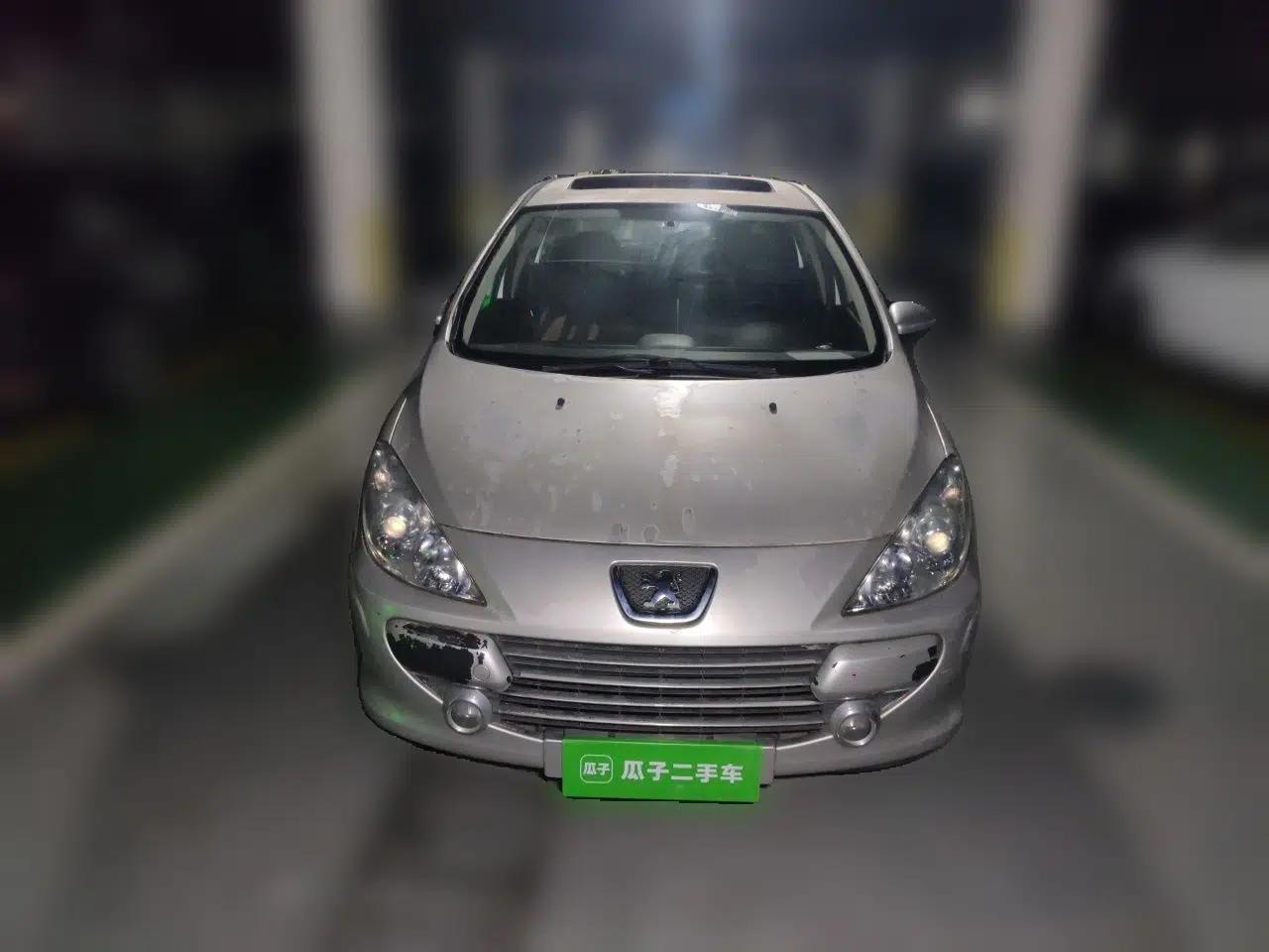 Peugeot 307 2013 Hatchback 1.6L Manual Comfort Edition — миниатюра 2