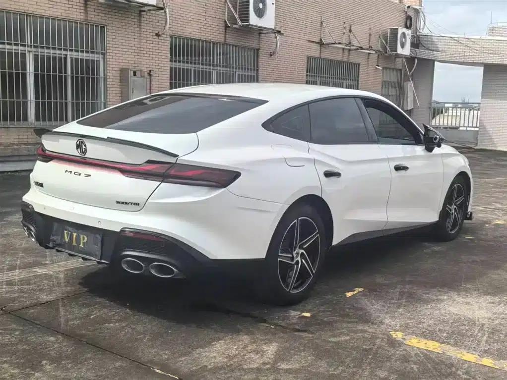 MG7 2023 1.5T DCT Elegant Edition — миниатюра 4