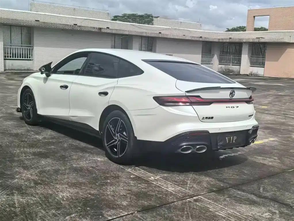 MG7 2023 1.5T DCT Elegant Edition — миниатюра 6