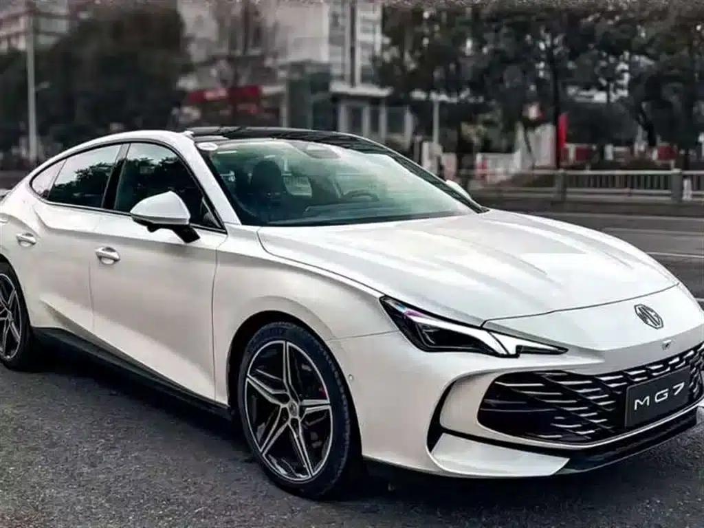MG7 2023 2.0T Automatic Luxury Edition — миниатюра 3