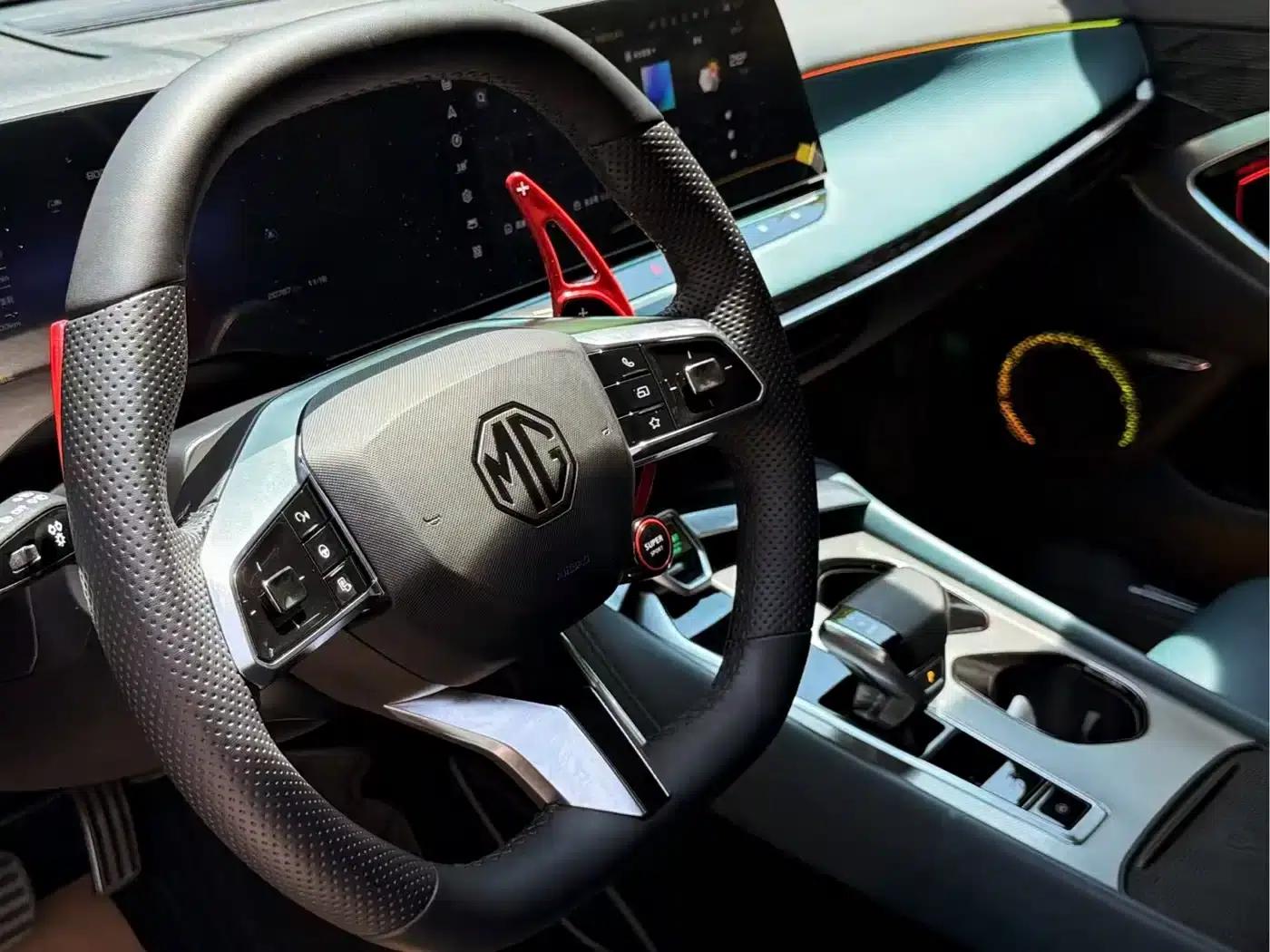MG7 2023 2.0T Automatic Luxury Edition — миниатюра 14