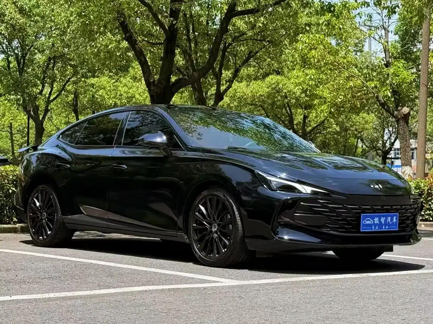MG7 2023 2.0T Automatic Luxury Edition — миниатюра 3
