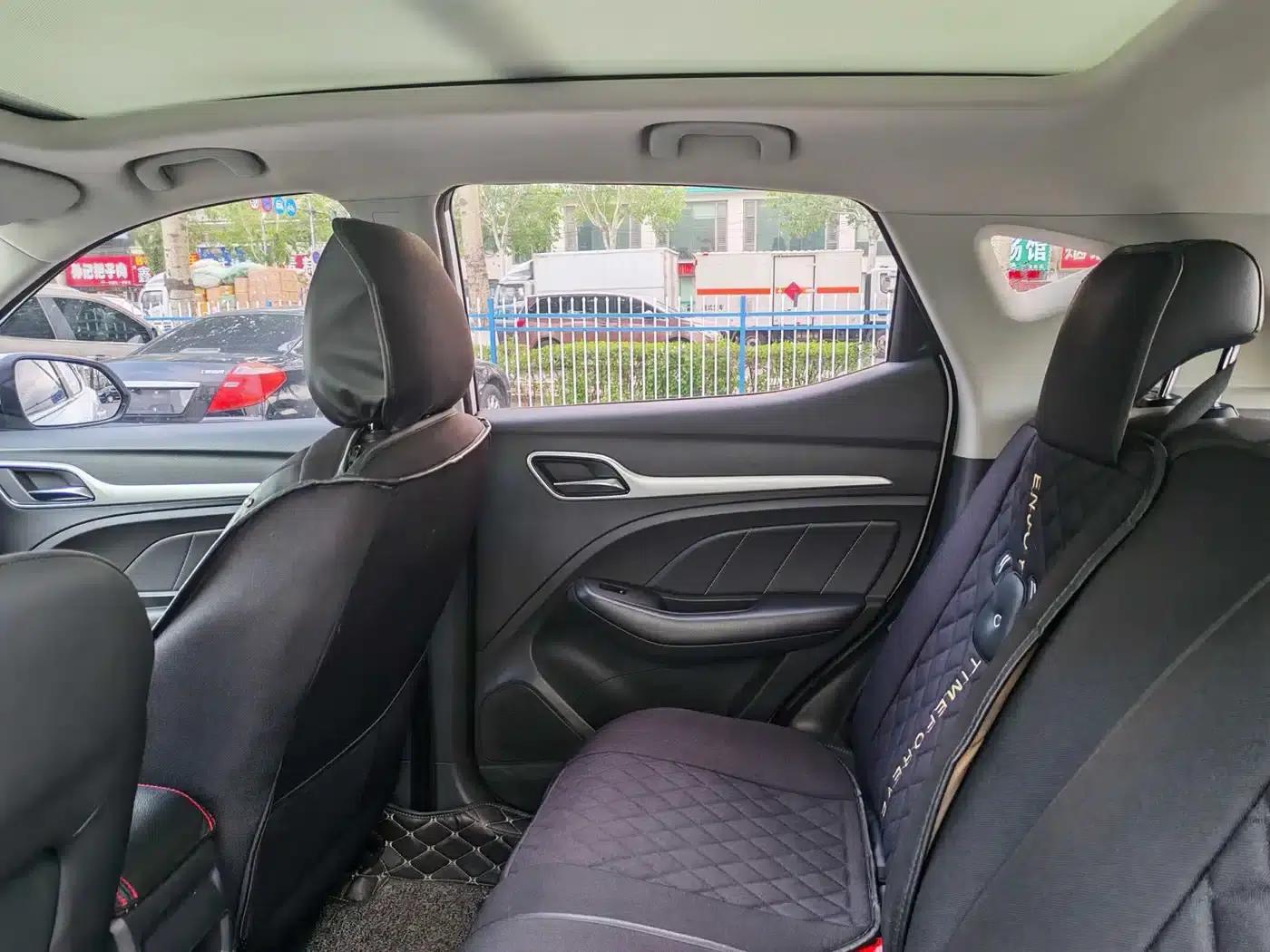 MG ZS 2017 1.5L Automatic Internet Edition — миниатюра 6