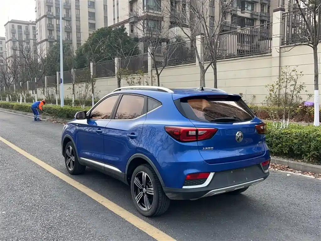 MG ZS 2017 1.5L Automatic Internet Edition — миниатюра 16