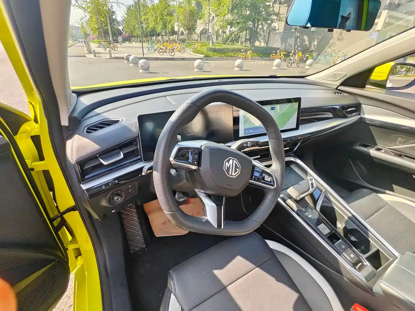 MG5 Scorpio 2022 1.5T Trophy Sport Luxury Edition — миниатюра 8