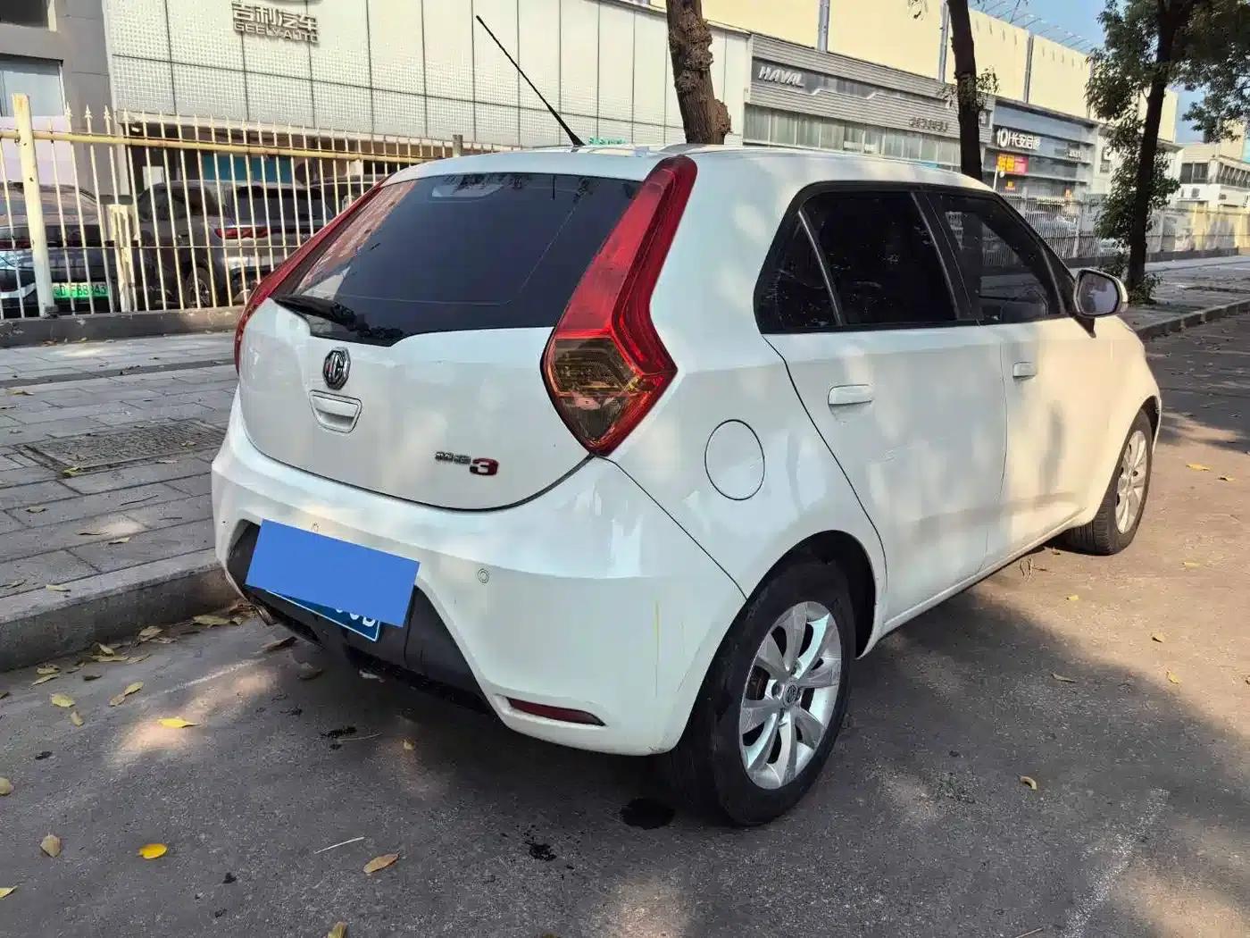 MG3 2011 1.5L AMT Elite Edition — миниатюра 6